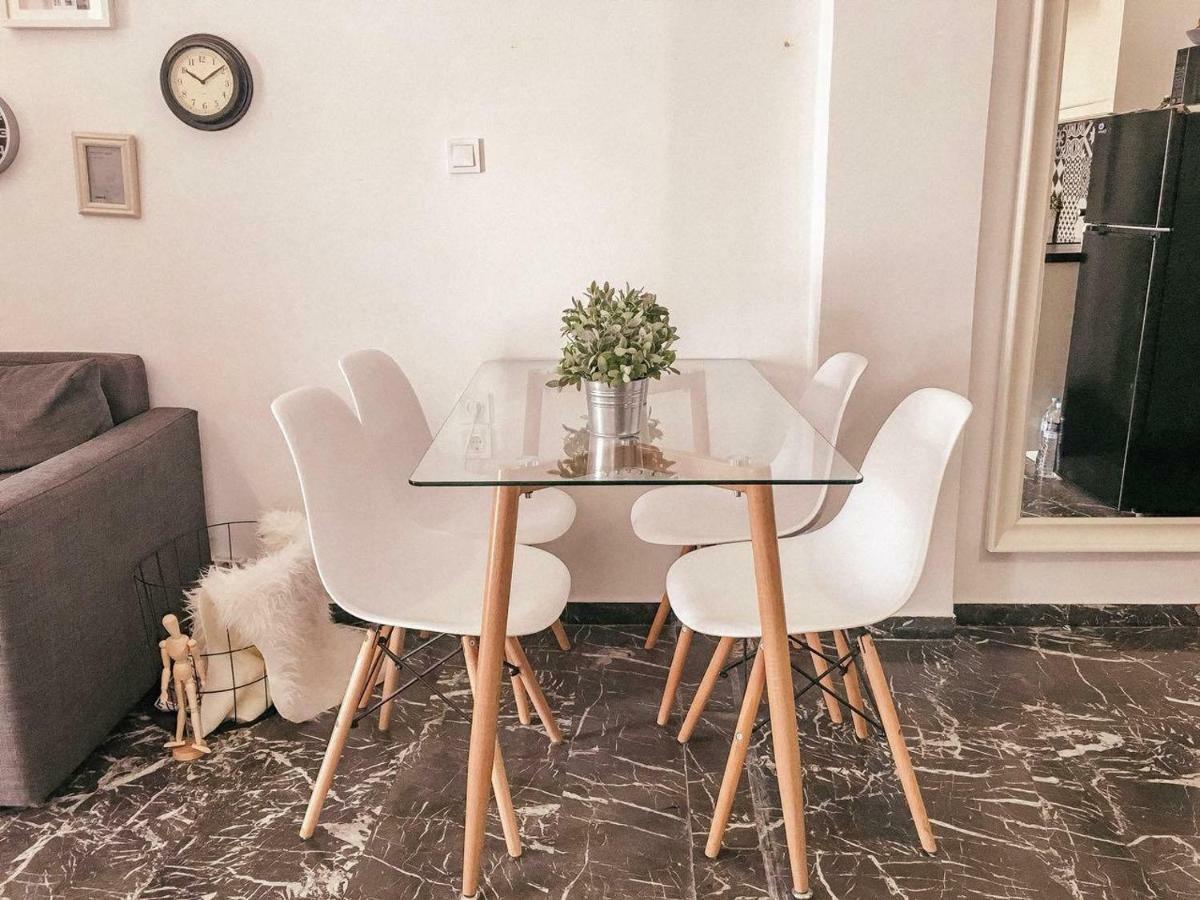 133 Sokratous, Black Marble. Athena Bagian luar foto
